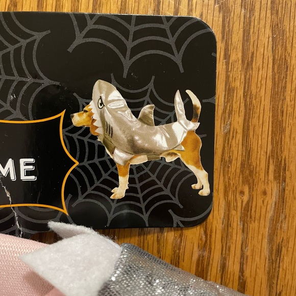 Halloween Shark dress up dog costume - Picture 4 of 7